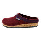 The Women's Original 108 Wool Clog - Medium features red Merino wool felt with blue trim, offering comfort ideal for those with plantar fasciitis.