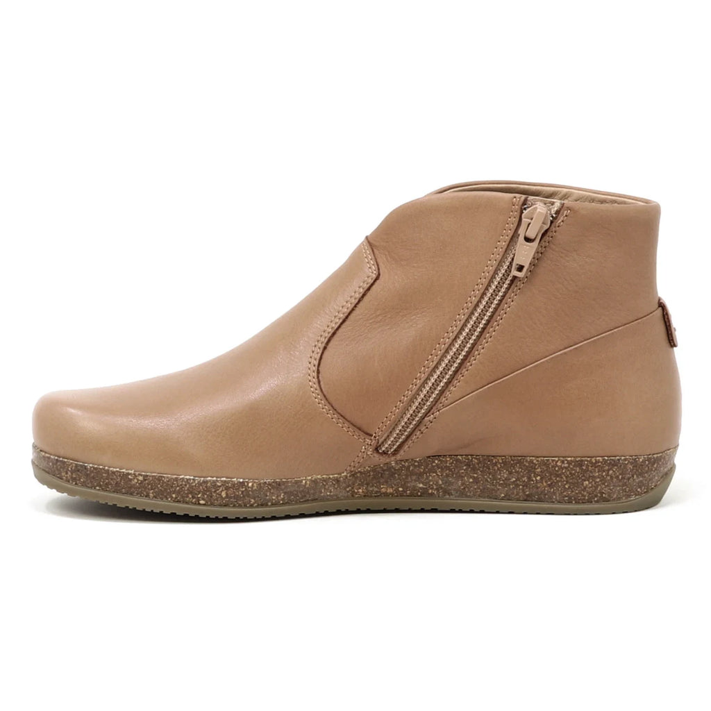 Women's Leather Amalia Boot Burgundy / 8