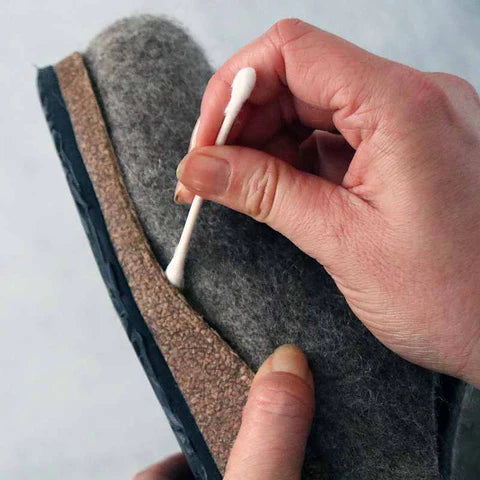 Wool Felt Care Brush – Stegmann Clogs