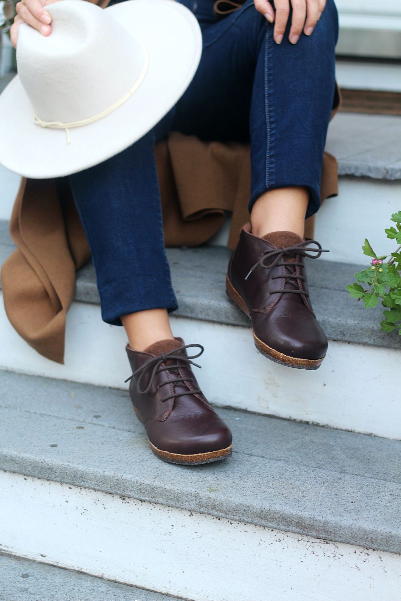 Leather chukka boots womens sales