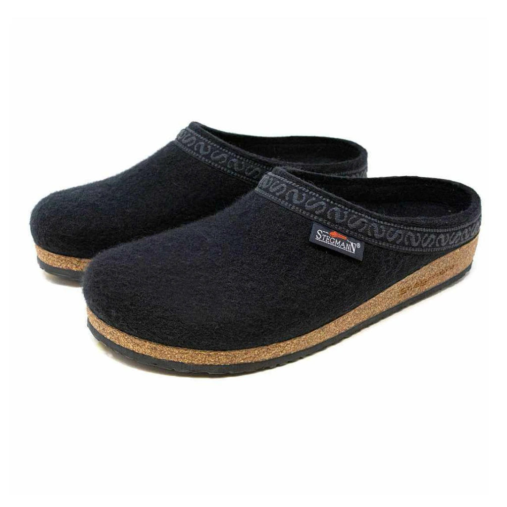 Men’s Original 108 Wool Clog in black felt with decorative patterned trim and supportive cork midsoles.
