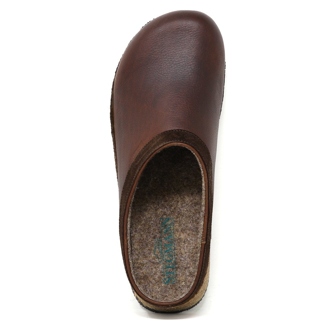 Men's Graz Leather Clog in brown, made from vegetable-tanned leather, features a wool-lined interior and a comfortable cork footbed, shown from above.