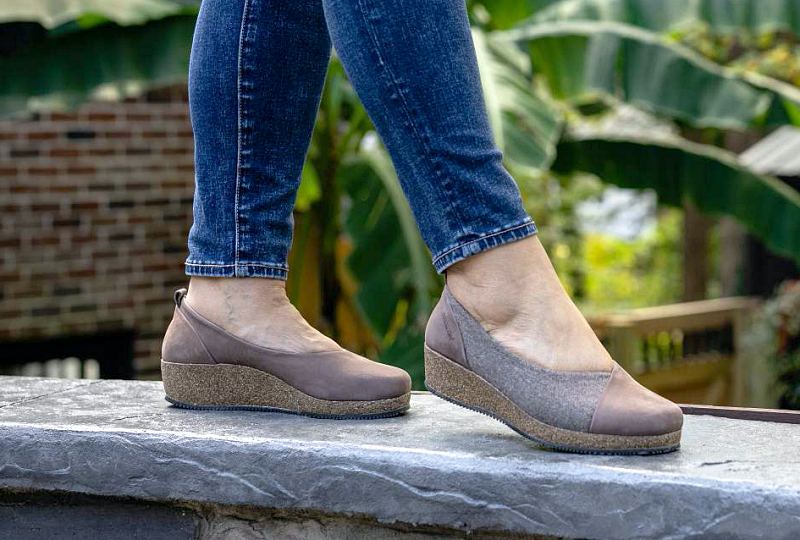 Buy Wedge Heels For Women Online - Wedge Heels - SaintG – SaintG India