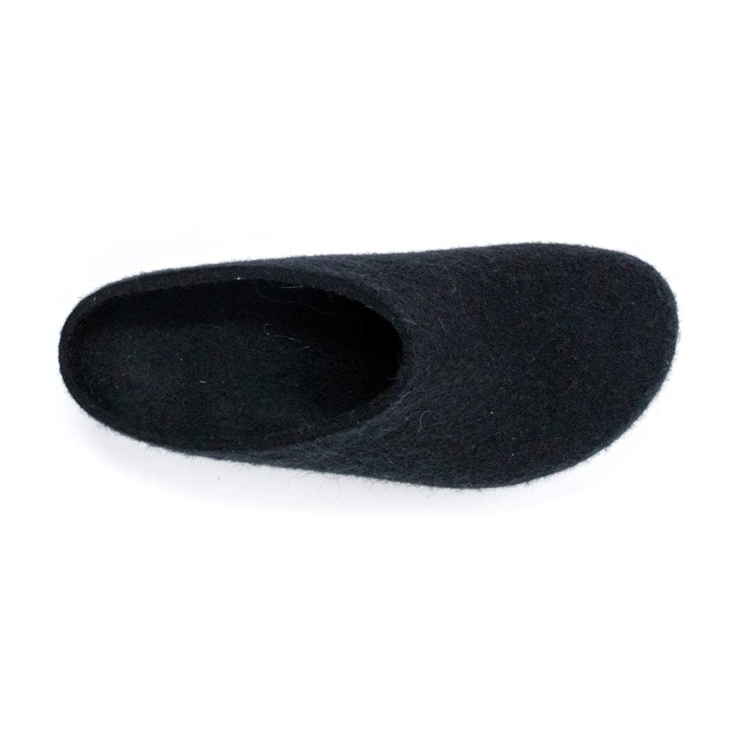 Displayed from an overhead perspective on a plain white background, the Women's Essenz Wool Clog boasts a comfortable Merino wool exterior in black and is expertly designed for comfort with its cork/latex footbed.
